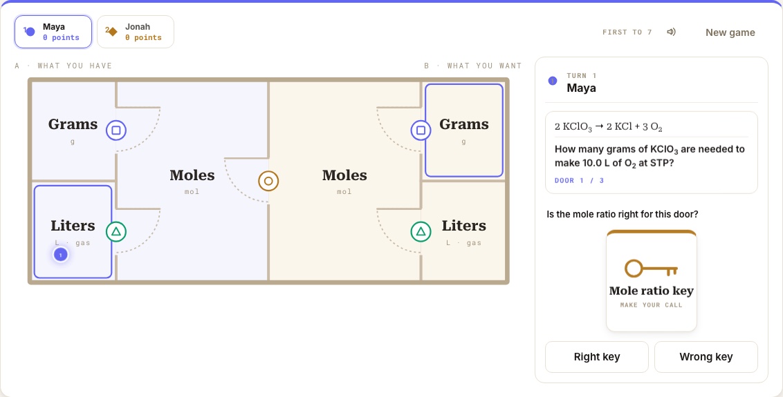 The online game mid-turn, with numbered pieces, a key call, and the route highlighted on the house